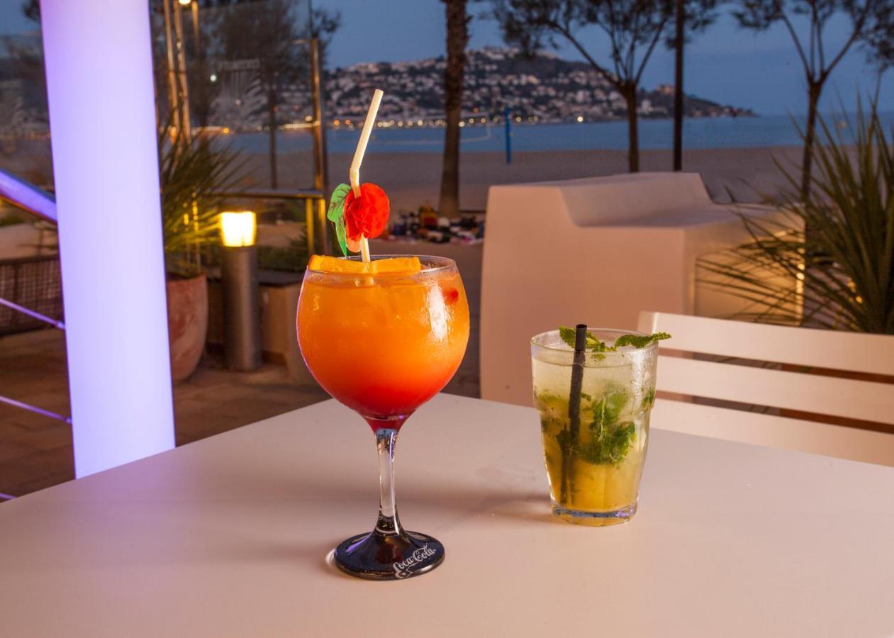 Hotel Monterrey Roses By Pierre & Vacances מראה חיצוני תמונה