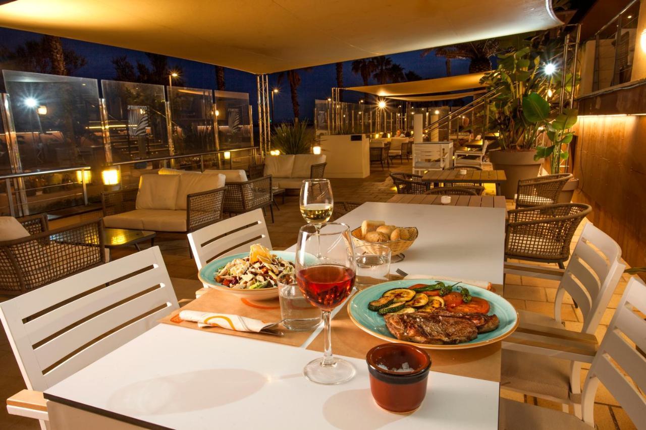 Hotel Monterrey Roses By Pierre & Vacances מראה חיצוני תמונה