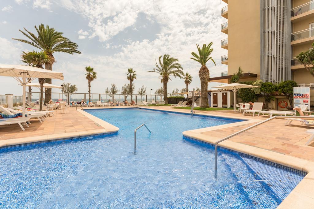 Hotel Monterrey Roses By Pierre & Vacances מראה חיצוני תמונה